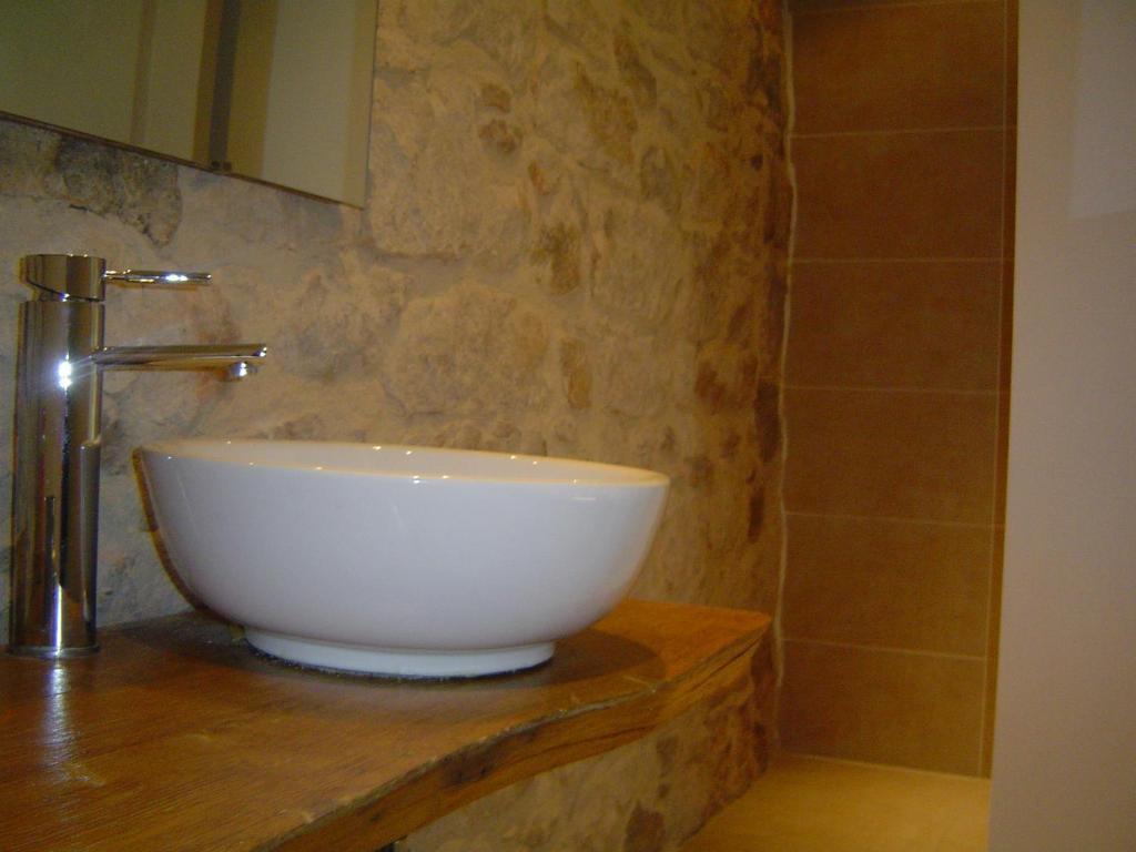Le Mas Des Monedes Saint-Paul-le-Jeune Room photo